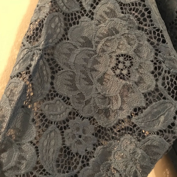 NWT Lularoe Small Lace Shirley - Picture 4 of 4